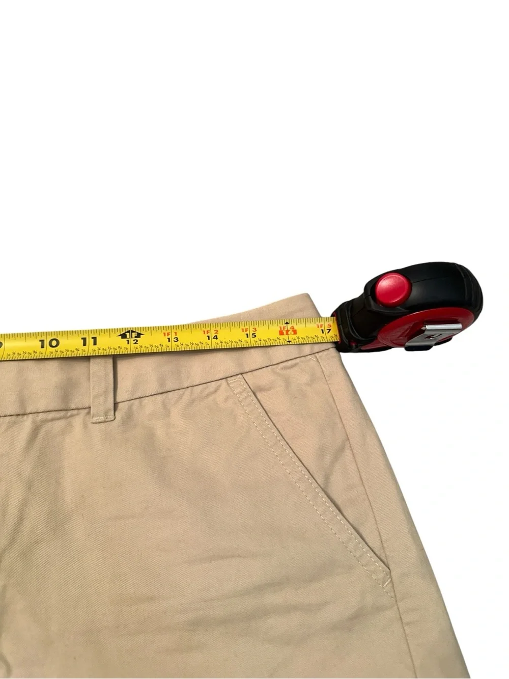 Tommy Hilfiger Women's Size 8 Khaki Cotton Stretch Chino Shorts Casual Classic
